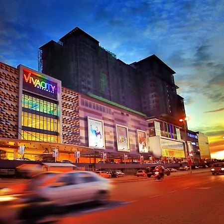 Vivacity Jazz 4 123 Kuching Luaran gambar
