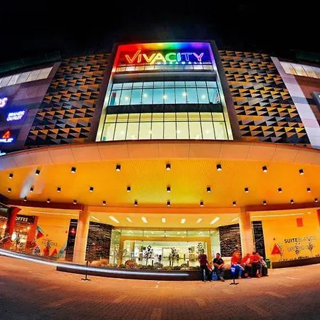 Vivacity Jazz 4 123 Kuching Luaran gambar
